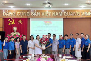 CÔNG BỐ QUYẾT ĐỊNH N NG CẤP CHI ĐOÀN CƠ SỞ LÊN ĐOÀN TNCS BỆNH VIỆN PHỤC HỒI CHỨC NĂNG HẢI DƯƠNG