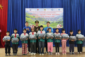 TUỔI TRẺ BỆNH VIỆN PHỤC HỒI CHỨC NĂNG HẢI DƯƠNG LAN TỎA TINH THẦN NHÂN ÁI, TRÁCH NHIỆM VÌ CỘNG ĐỒNG, THI ĐUA CHÀO MỪNG ĐẠI HỘI ĐẢNG TOÀN QUỐC LẦN THỨ XIV